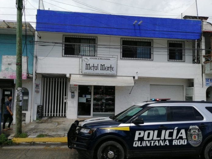 Taxista recupera botín de asaltante