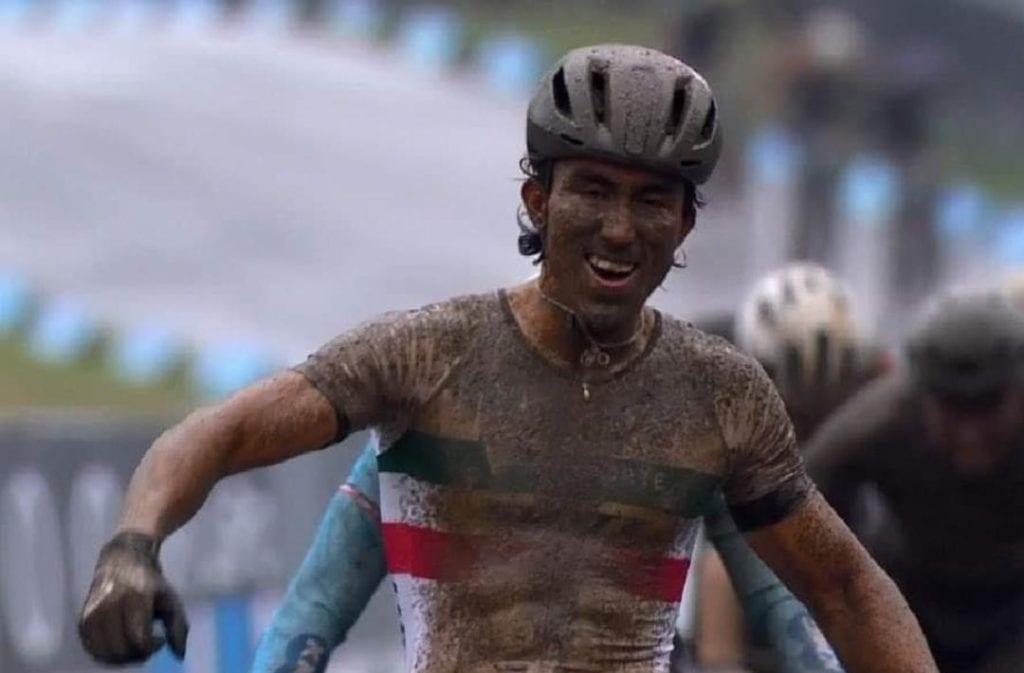 Ciclista mexicano gana por primera vez en una Copa del Mundo