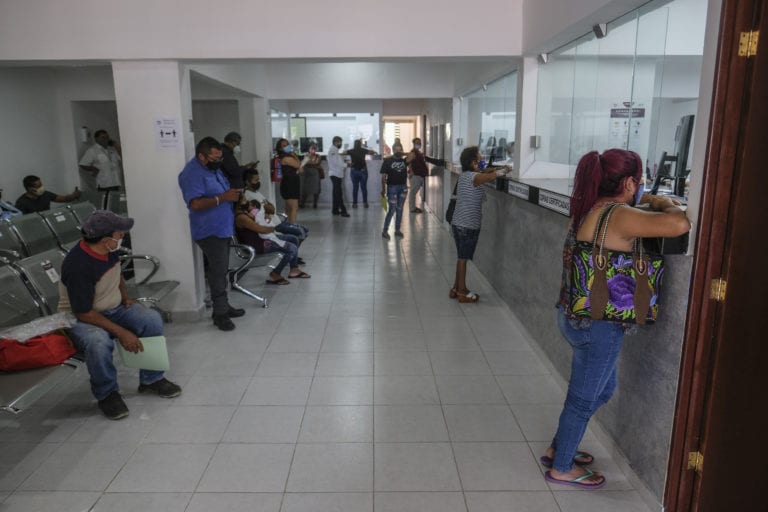 Para ofrecer espacios dignos y mejorar la atención ciudadana, el gobierno municipal de Benito Juárez remodeló las oficinas del Registro Civil en la Supermanzana 22, donde se encuentran las oficialías No. 1 y No. 2.