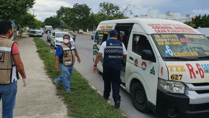 Supervisan que transporte respete medidas sanitarias ante la pandemia.
