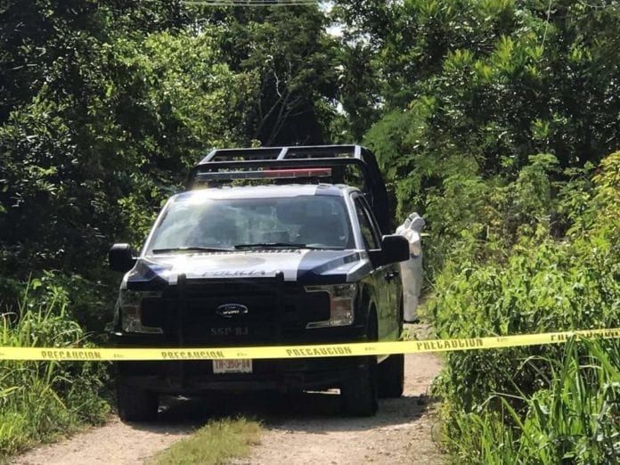 El cuerpo sin vida de un hombre, descuartizado y envuelto en tres bolsas, halladas esta mañana en la avenida Guayacán, corresponde a uno de las dos personas sacadas a la fuerza de su domicilio el pasado martes, en la Región 232.