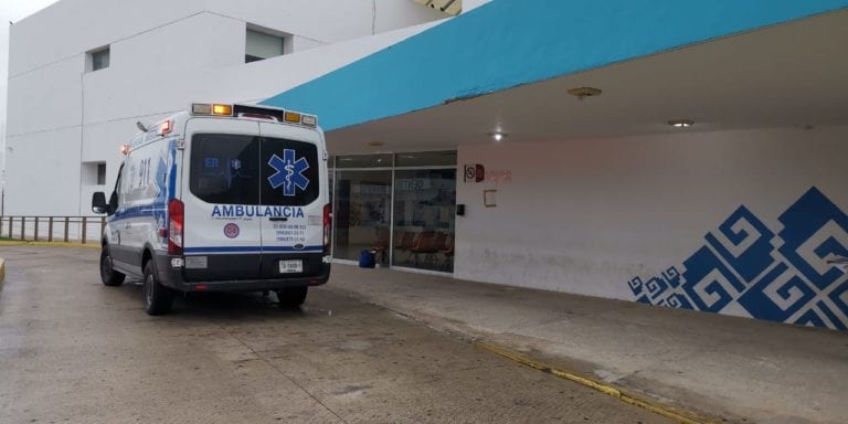 Niño de tres años quema a su hermanito en carriola en Playa del Carmen