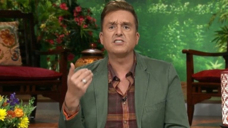 Explota Daniel Bisognio contra seguidor de AMLO; luego se arrepiente y borra todo