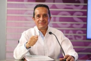 Señaló que menos de 24 horas, estamos de pie, listos para seguir con la reactivación de la economía.