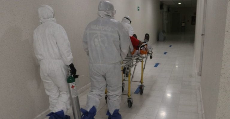 Mueren 5 pacientes de Covid-19 por apagón de 3 días en hospital; respiradores se apagaron