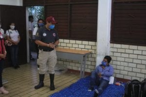 Los ciudadanos se mantendrán en el refugio por la eminencia del paso del huracán “Zeta”.