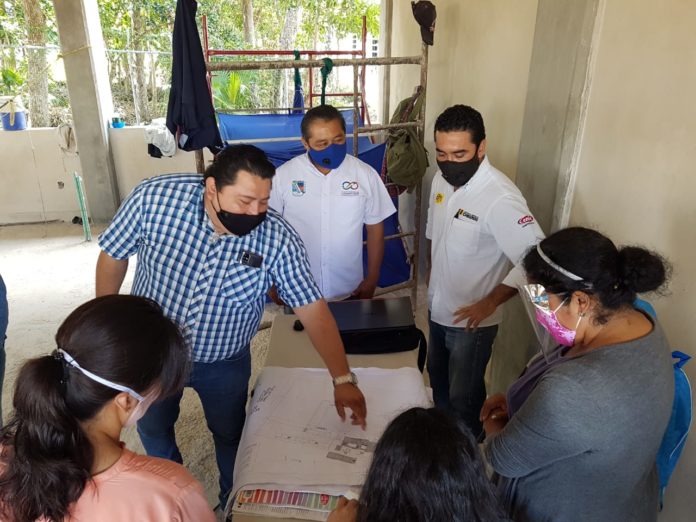 Conforman en Puerto Morelos comité que supervisará obra en escuela