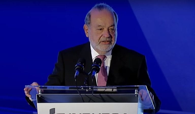 Slim propone jubilación a los 75 años y jornadas de 11 horas para “evitar la quiebra”