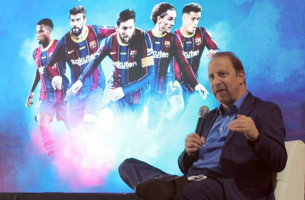 Entre otras experiencias, los fans podrán ver objetos históricos del equipo, en nueve salas distintas, varias de ellas con realidad virtual. También se podrán tomar las mejores selfies con estrellas como Lionel Messi, Philippe Coutinho, Ansu Fati, Antoine Griezmann, entre otros ídolos.