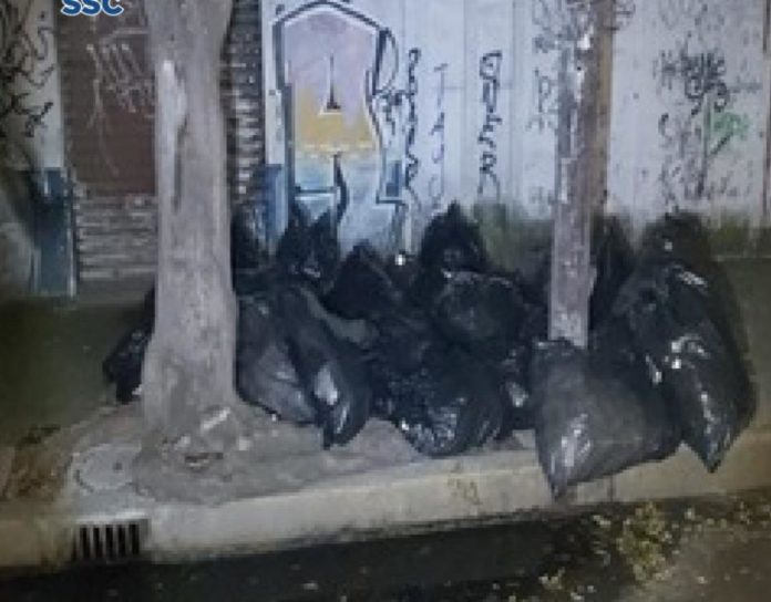 Dejaron abandonadas 27 bolsas con medicamentos para el cáncer en calles de la Cdmx