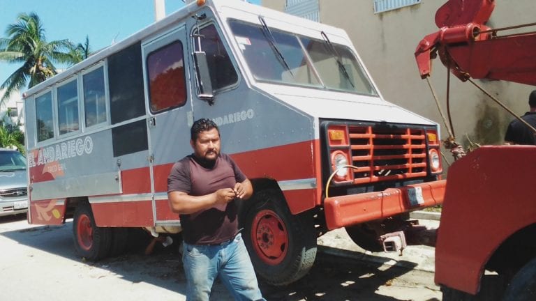 En plena crisis empresarios son afectados por grúas que no están regularizadas