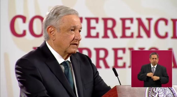 AMLO dijo que su gobierno investiga el robo de los medicamentos contra el cáncer; habló además de varios temas más