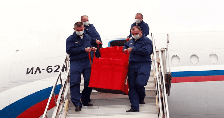 Venezuela, primer país latino en probar vacuna rusa contra COVID-19; recibe cargamento