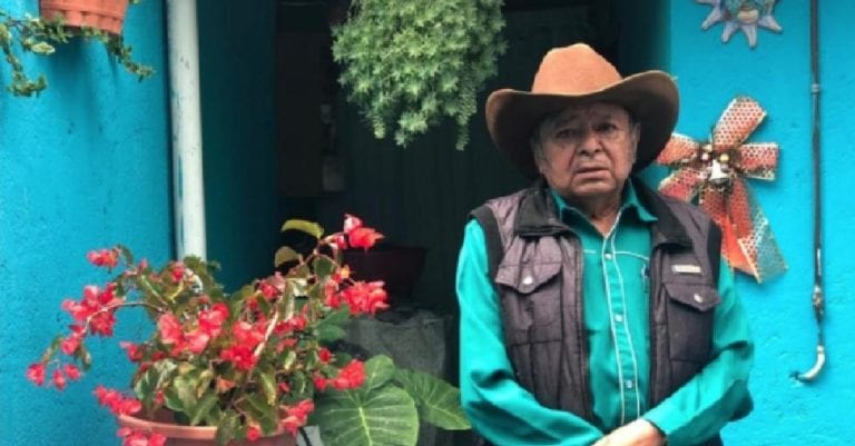 Un carpintero y una empleada doméstica aparecen como proveedores de equipo de espionaje para el gobierno de EPN. Foto: Peniley Ramírez de Univisión