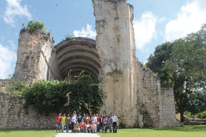 a ruta de las iglesias, que actualmente abarca comunidades de los municipios de Felipe Carrillo Puerto y José María Morelos, está proyectada desde hace cuatro años para llamarse “ruta de la guerra de castas”, proyecto propuesto por la Secretaría de Turismo del Estado a cargo de Marisol Vanegas Pérez y que hoy los propios habitantes de las localidades involucradas hacen esfuerzos por atraer turismo.