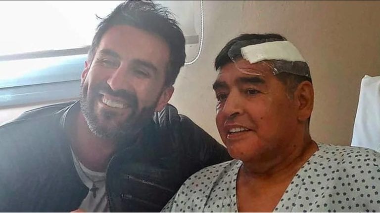 Allanan vivienda y consultorio del médico de cabecera de Maradona, apuntan a ‘homicidio culposo’