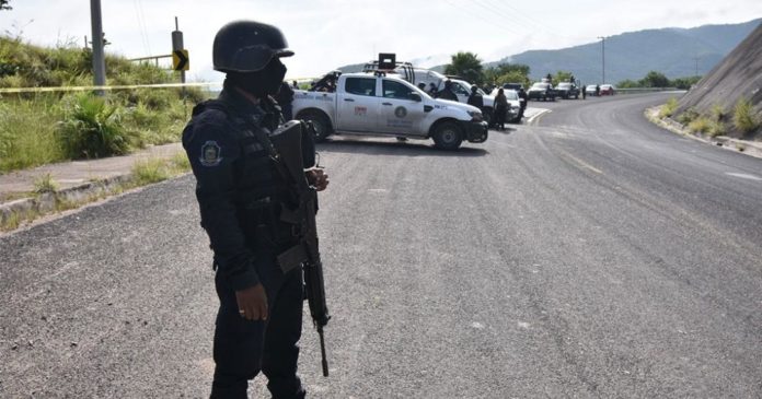Un niño de 3 años fue asesinado durante un intento de asalto en una autopista en México