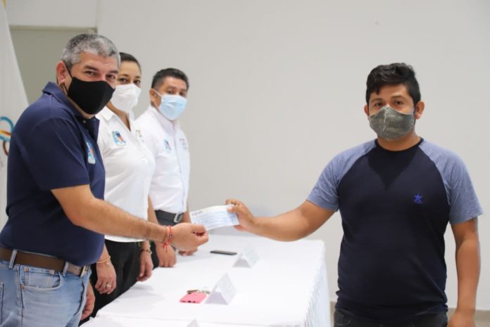 Puerto Morelos ha pagado todas las becas del ciclo escolar 2019-2020