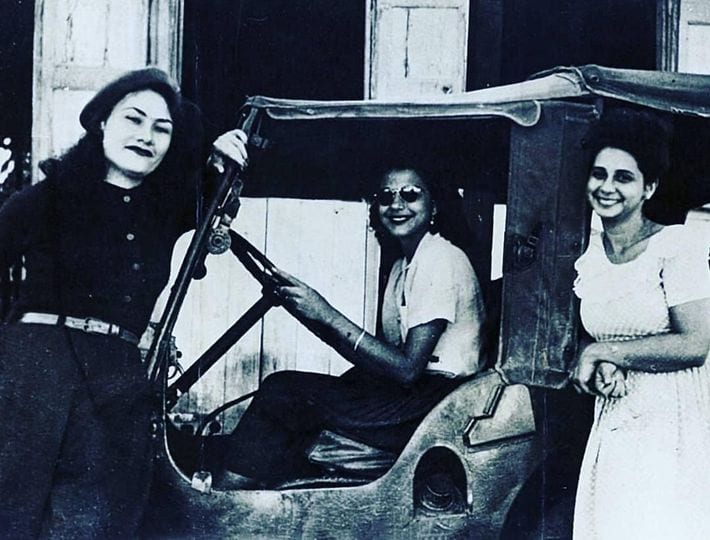 De acuerdo con la escritora, activista y feminista española Lucía Etxebarria, el 25 de noviembre es el Día Internacional de la eliminación de la violencia contra la mujer, conmemorando el brutal asesinato de estas tres mujeres.