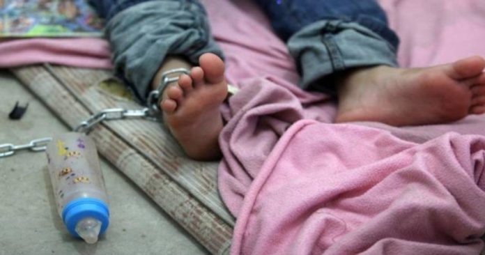 Rescatan a menor que era obligada a vender droga por su propia familia Foto: Cuartosocuro, imagen temática