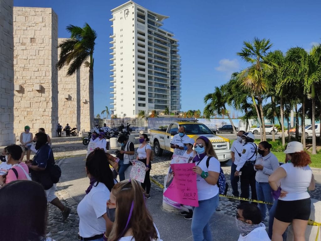 En ese marco, informaron que habrá una comparecencia con diputados locales el próximo 13 de noviembre, en donde se buscará que se sancione a los responsables o que se destituyan.