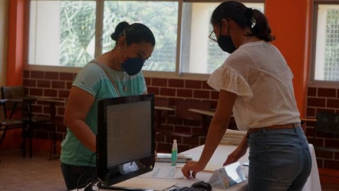 “La participación de la juventud quintanarroense es importante en la reanudación económica de Quintana Roo y por esa razón impulsamos y promovemos sus negocios y sus ideas para que generen empleos y se tengan logros”, expresó el gobernador Carlos Joaquín.