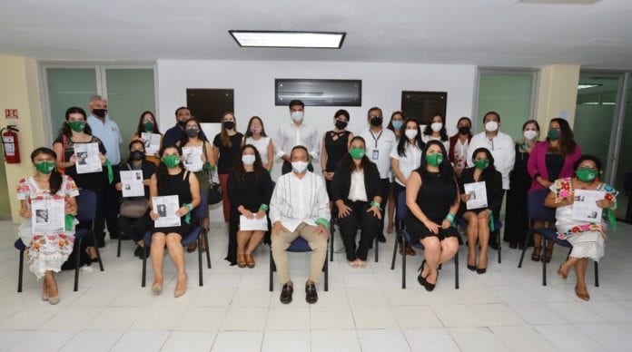 Organizaciones de la Sociedad Civil y Colectivas integrantes de la Red Feminista de Quintana Roo, retomaron la Mesa de Diálogo con el gobernador Carlos Joaquín.