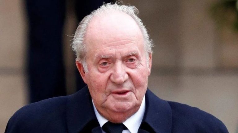 El rey emérito de España, Juan Carlos, es investigado por casos de corrupción, incluido uno que tiene que ver con Playa del Carmen