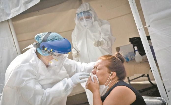 Epidemiólogos dieron a conocer qué actividades son las de mayor riesgo de contagio por Covid-19. Conoce cuáles son para que te prevengas