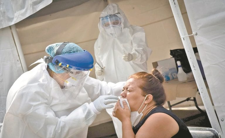 Epidemiólogos dieron a conocer qué actividades son las de mayor riesgo de contagio por Covid-19. Conoce cuáles son para que te prevengas