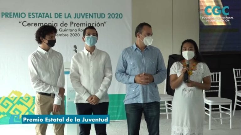 Entregan “Premio Estatal de la Juventud”