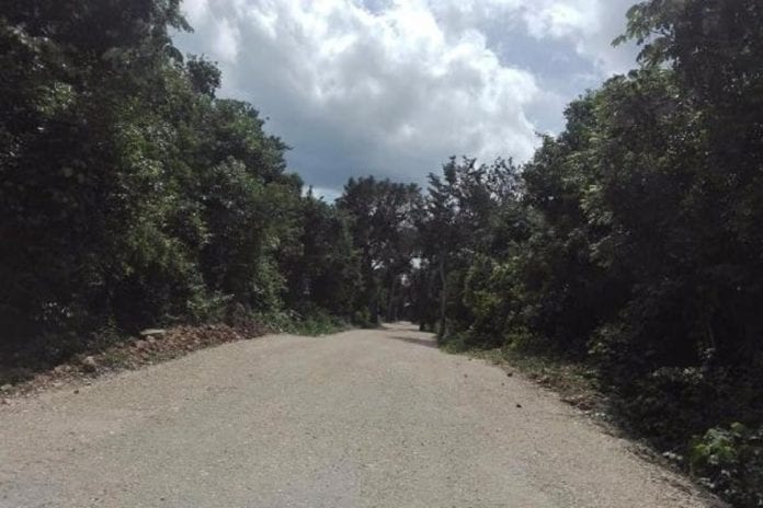 Todo parece indicar que una mujer se quitó la vida por la vía del ahorcamiento en la comunidad de San Felipe Primero.