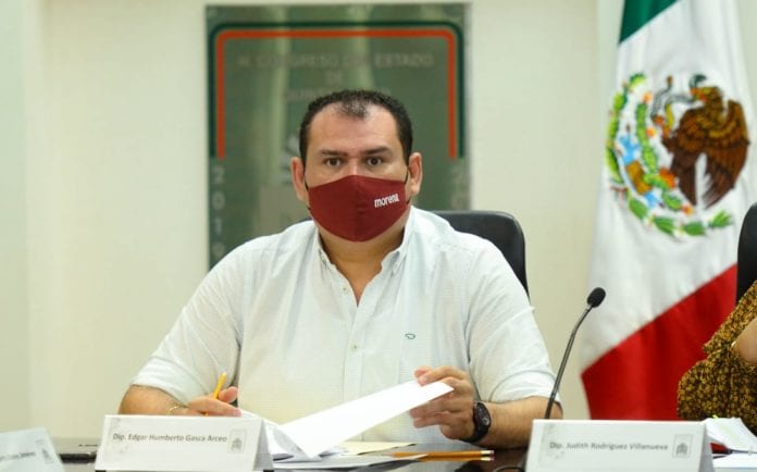 Expresó su rechazo total a la propuesta de la bancada del Partido del Trabajo, para que el siguiente gobernador tenga un periodo de dos años.