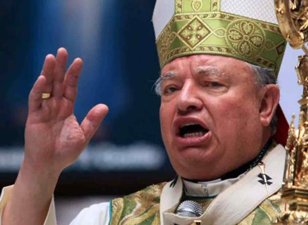 Cardenal Sandoval Íñiguez dice que el Covid-19 “se cura té de guayaba”