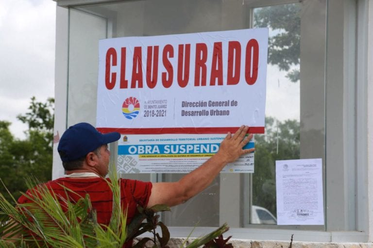 Durante el 2020, el gobierno de Benito Juárez consolidó importantes avances en materia de regularización y defensa de la tierra para beneficio de miles de familias que requieren proteger su patrimonio y con lo que se procura un crecimiento ordenado en la ciudad.