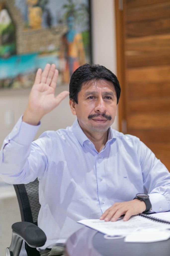 El presidente municipal Víctor Mas Tah, indicó que espera que el Congreso del Estado apruebe la iniciativa para que así la voz de los pobladores de Yalchén y San Silverio sea escuchada.