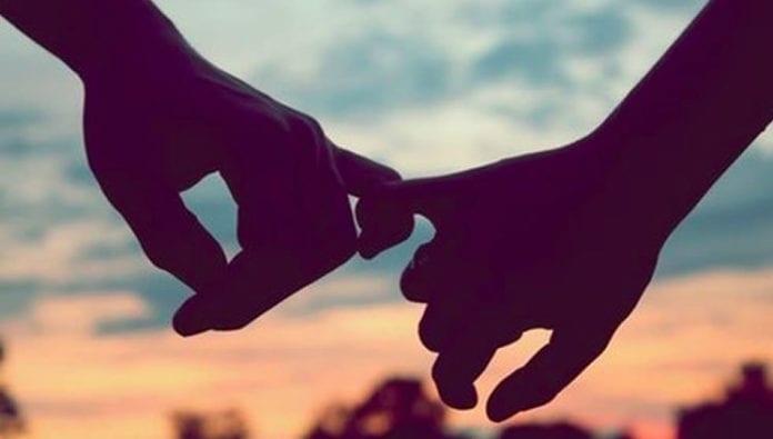 se escapa con el novio