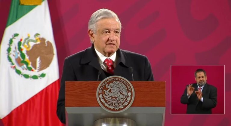 Afirma AMLO que tiene una muy buena relación con Carlos Joaquín González, gobernador de Quintana Roo