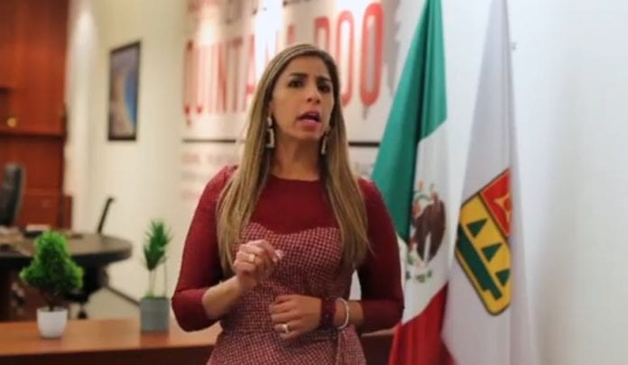 Sin evidentes acciones legislativas fue presentado el Segundo Informe de Actividades de la Senadora por el estado de Quintana Roo, Marybel Villegas Canché, donde lo único que destacó fue su iniciativa de la consulta popular de Aguakan, desaprobada por Morena, partido que ella milita y por los demás partidos, al ser un acto proselitista y un despilfarro de recursos que solo sirve a sus aspiraciones políticas.