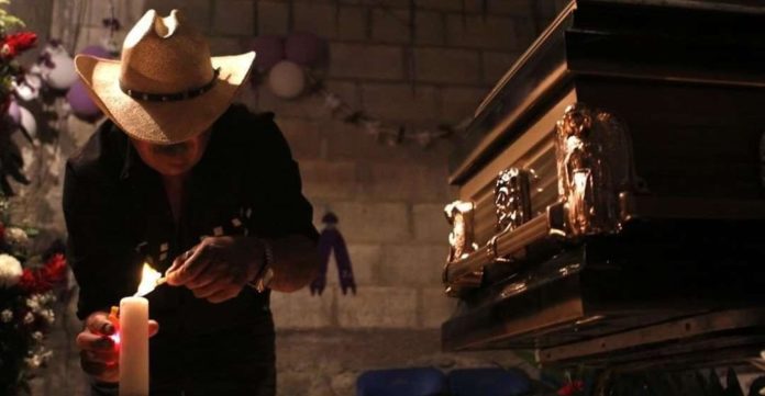 Cazó a los asesinos de su hija; los buscó por todo México, valiéndose de disfraces y de una falsa identidad. Conoce su historia
