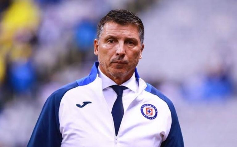 Robert Dante Siboldi ha anunciado que deja de ser el técnico del Cruz Azul; en un video dio los motivos de su renuncia