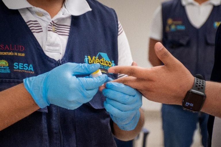 Se aplicarán 8 mil pruebas rápidas en zonas de mayor contagio de Covid-19: Carlos Joaquín