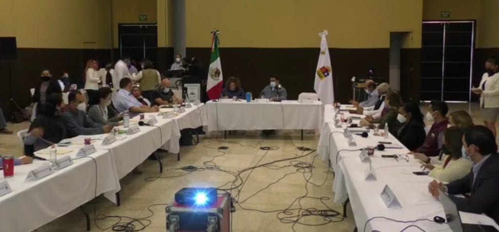 Por ello, será hasta el 28 de abril de 2021 cuando el pleno del Congreso del Estado vote en torno a la despenalización del aborto.