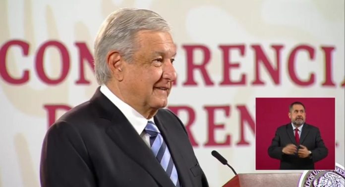 AMLO pidió a los mexicanos no bajar la guardia en este diciembre por el Covid-19; recomendó no hacer fiestas o reuniones