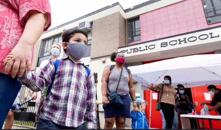 Nuevo récord de casos de Covid-19 en EU: 217 mil; muertes fueron 2 mil 879