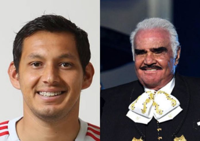 Hay quienes aseguran en redes que el arquero del León se dejó meter un gol, todo para poder conocer a Vicente Fernández; ve de dónde surgió el rumor