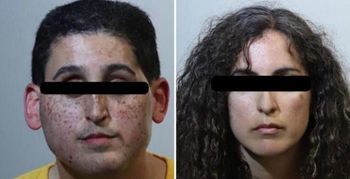 Una escritora de libros infantiles y su esposo fueron detenidos acusados de maltratar a sus hijos adoptivos, todos menores de 12 años.