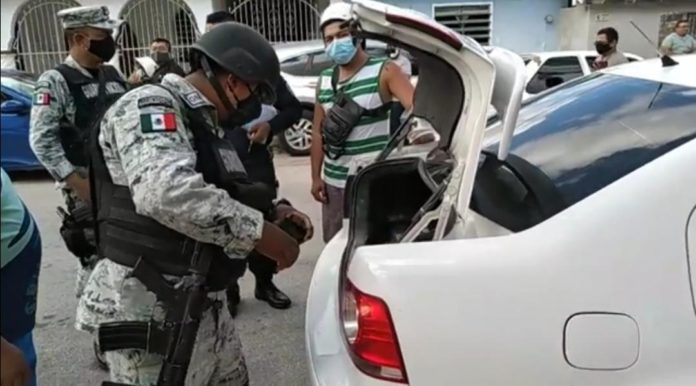 Pleito político termina en movilización policiaca, en Felipe Carrillo Puerto.