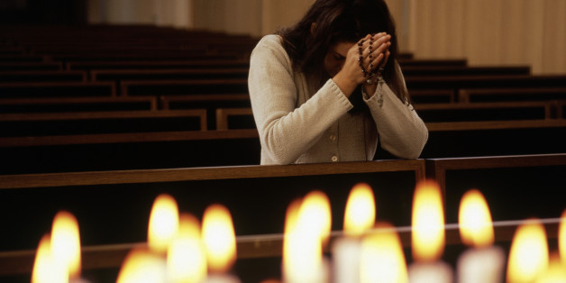 ¡Pierden la fe! Aumentan centennials y millennials que se declaran sin religión: Inegi