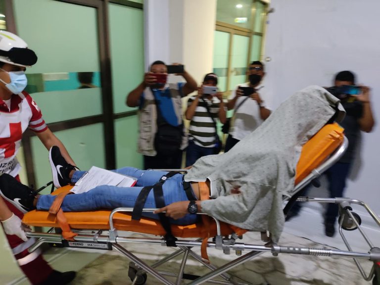 Intercambio de disparos en la Plaza de Toros de Cancún